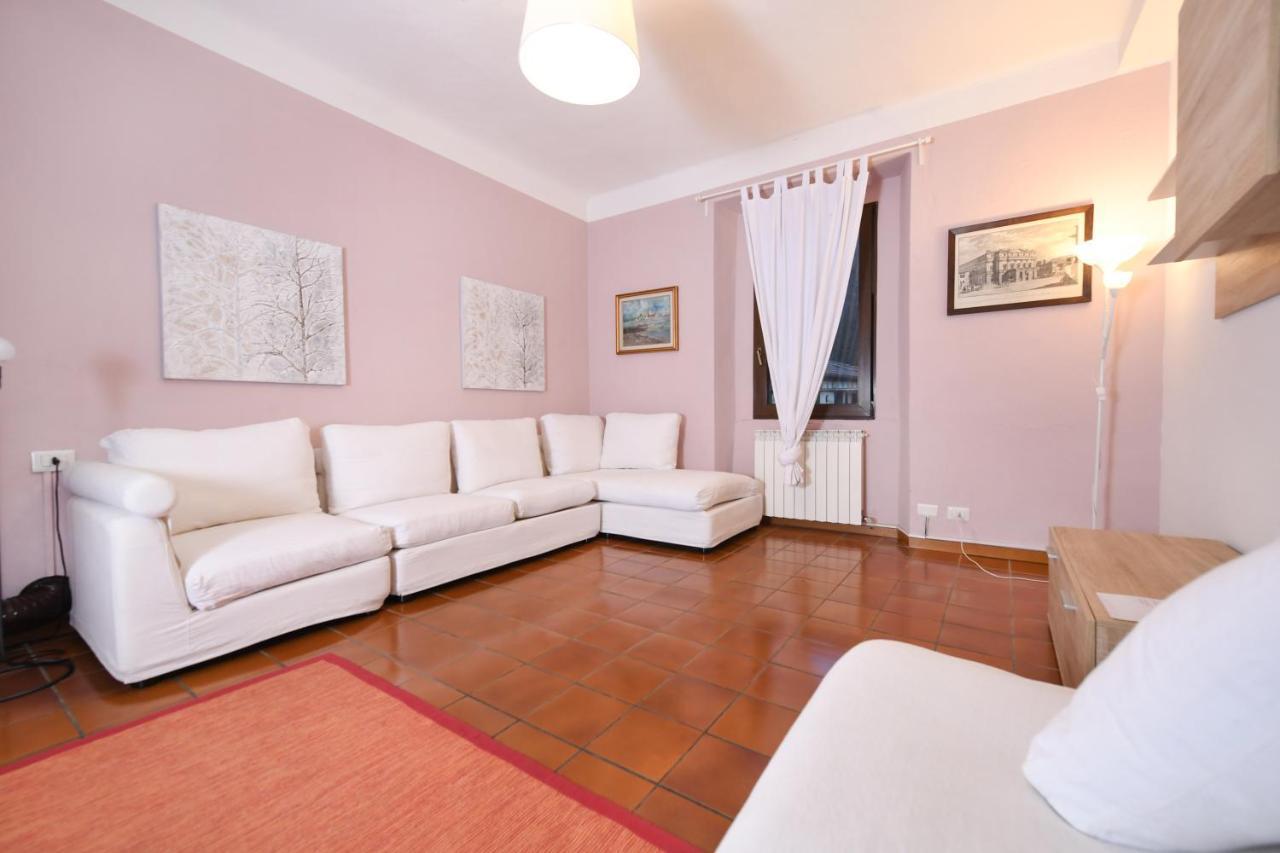 Villa Pinetina B&B Lasnigo Eksteriør billede
