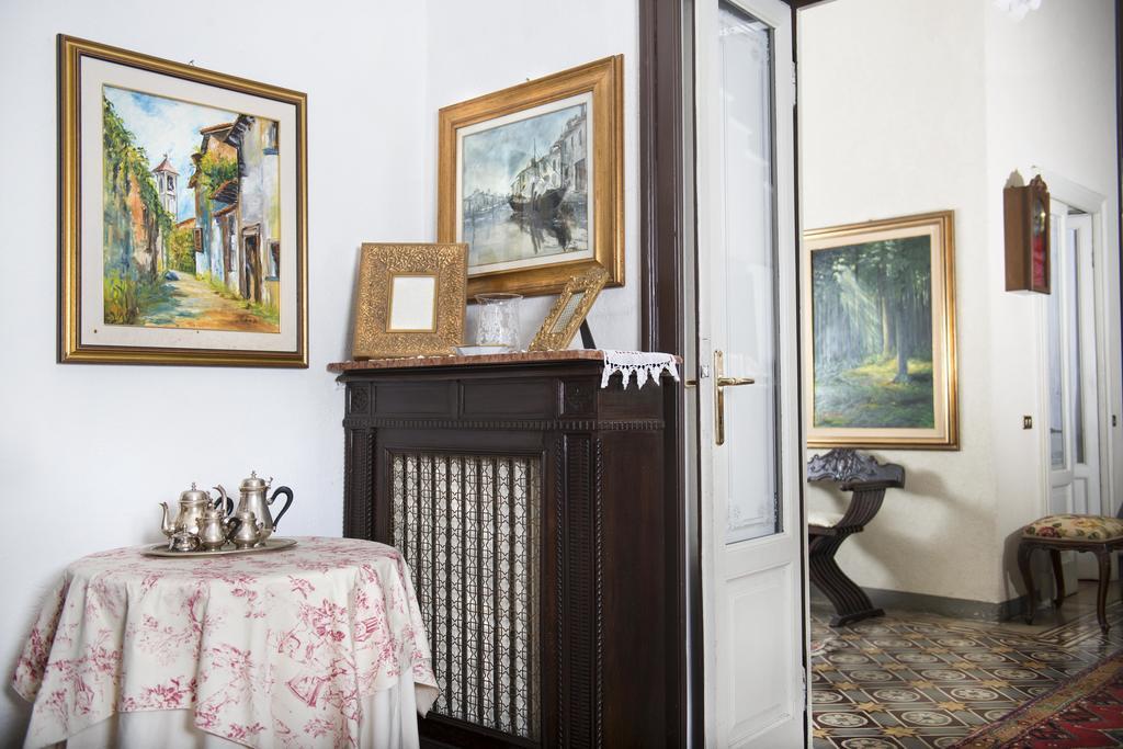 Villa Pinetina B&B Lasnigo Eksteriør billede